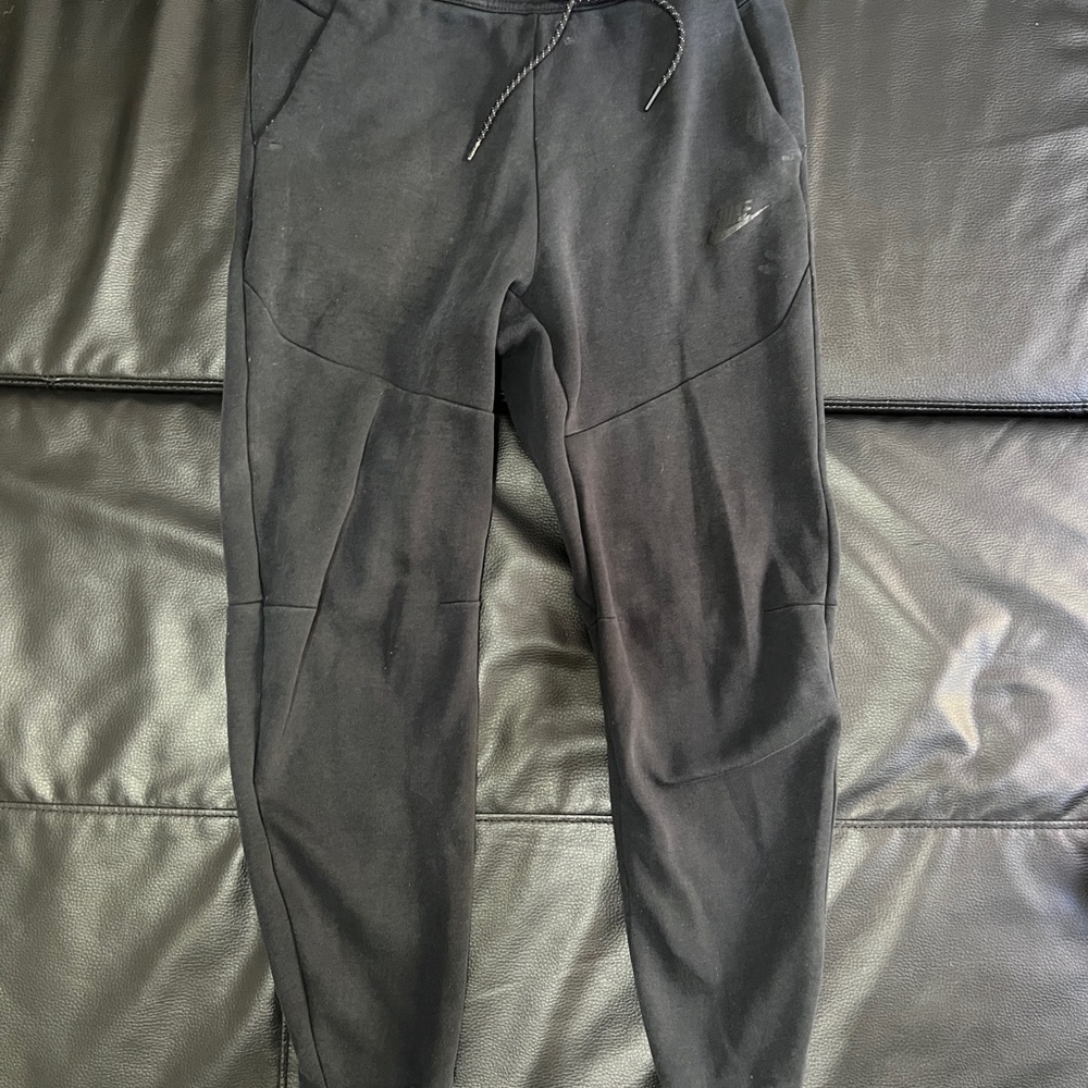 Men's Black Nike Tech Jogger Pants
